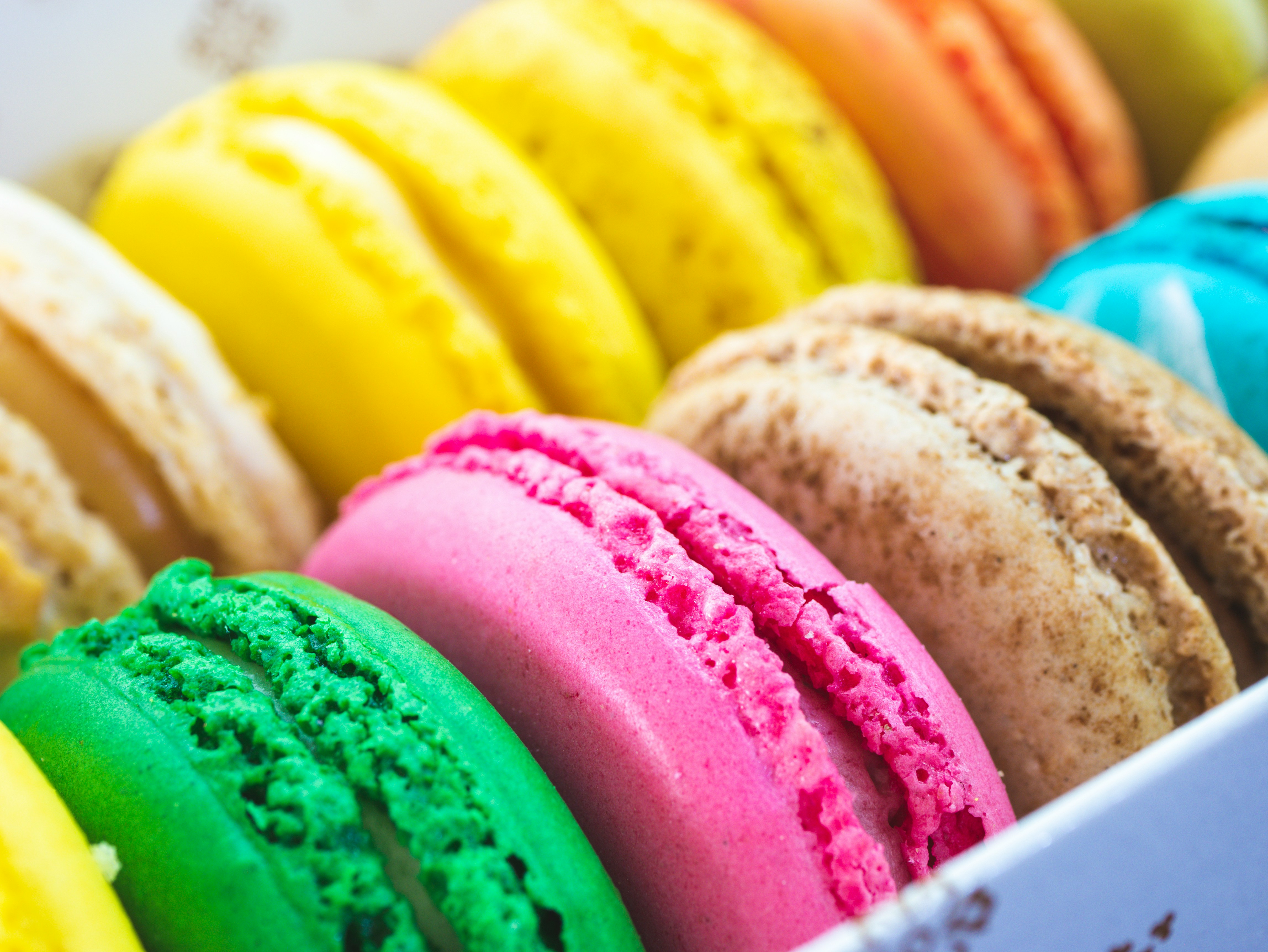 Colorful diplay of macarons